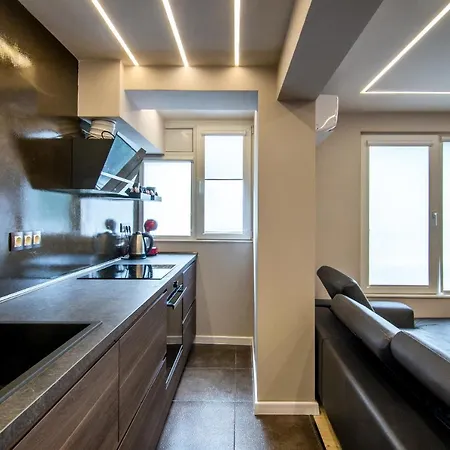 公寓 Modern Flat Nearby Center Fast Internet 瓦爾納